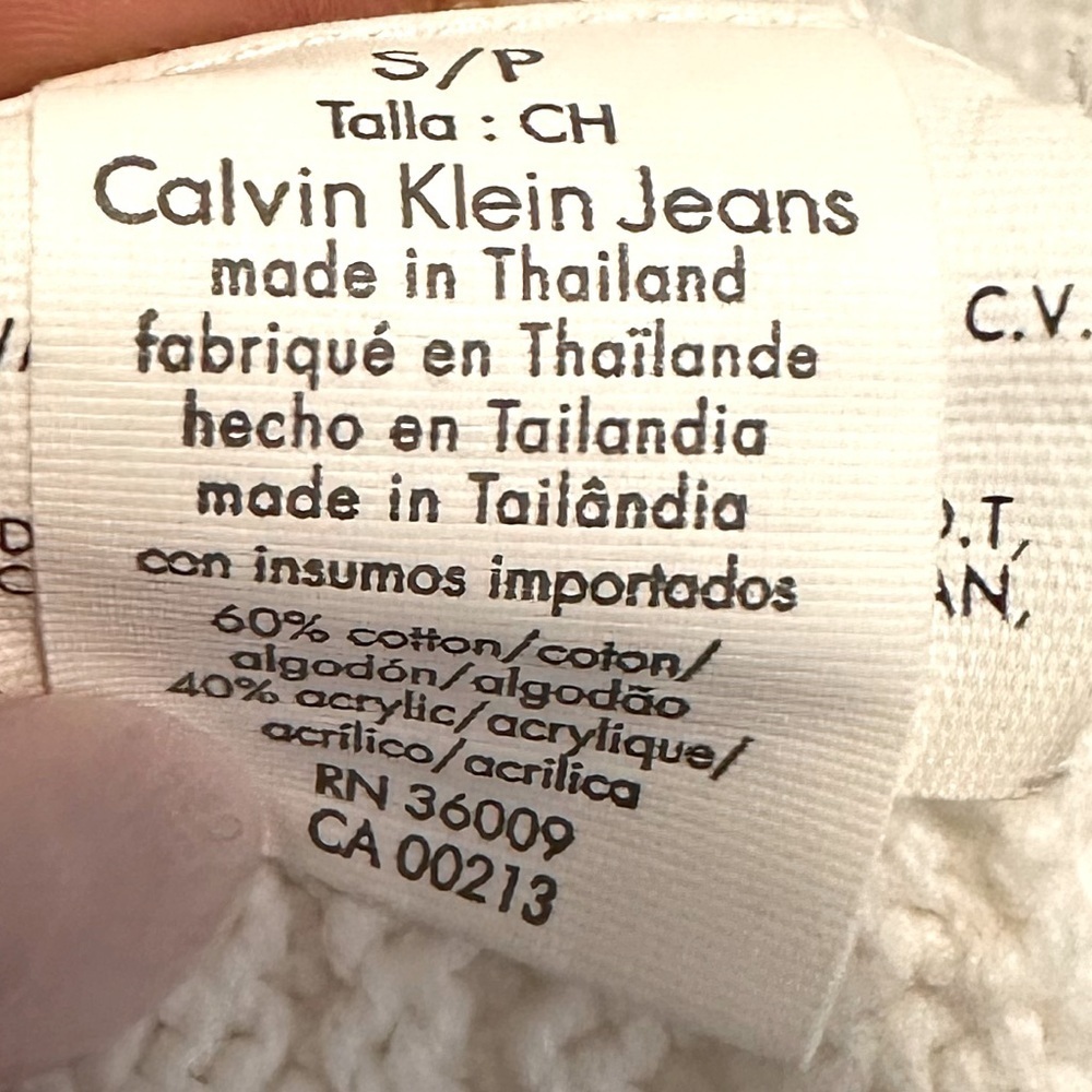 Calvin Klein White Cable Knit button down cardigan clean girl 🍦sweater S - Picture 8 of 10